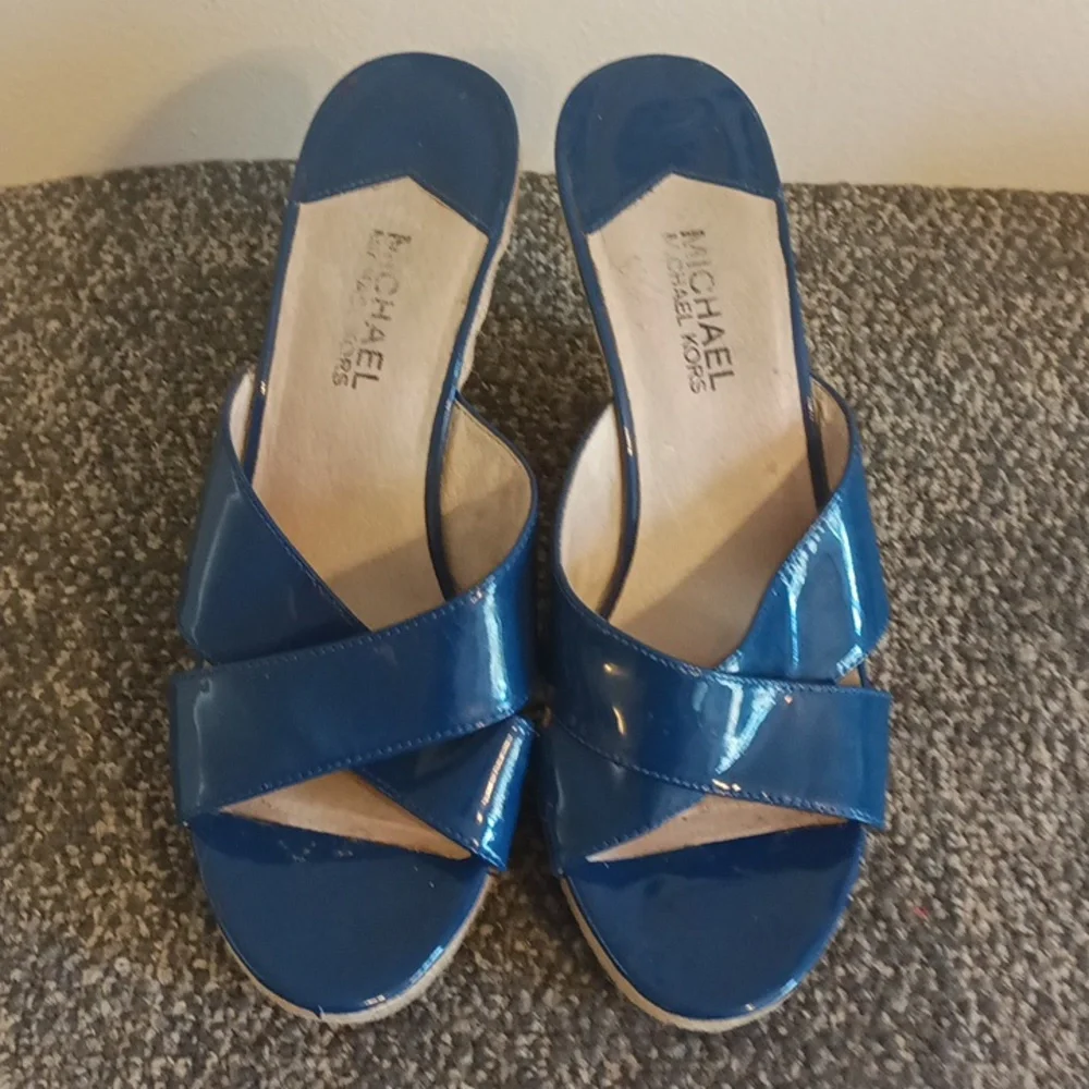 Michael kors blue open toe espadrilles size 10
